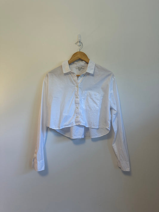 Madewell Button Down Cropped White Collared Shirt | Size Medium