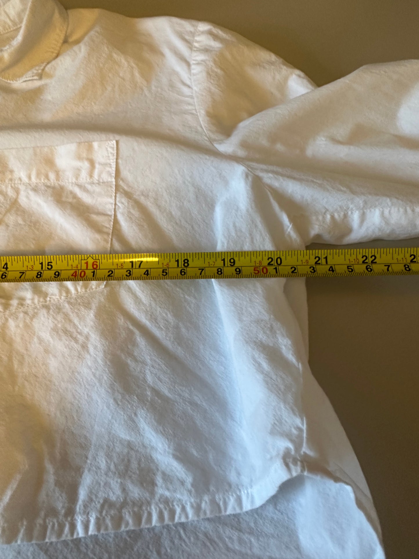 Madewell Button Down Cropped White Collared Shirt | Size Medium