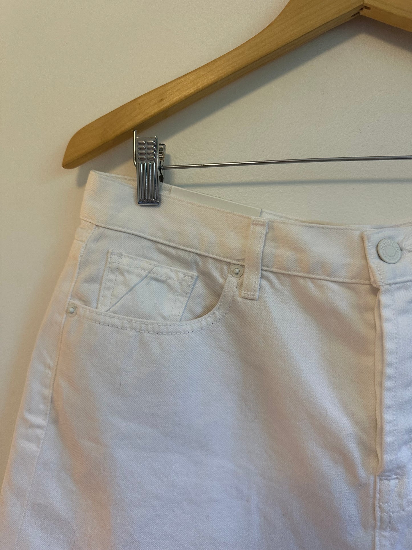 NWT 7 For All Mankind Monroe Cutoff Denim Shorts in Milkyway White | Size 29