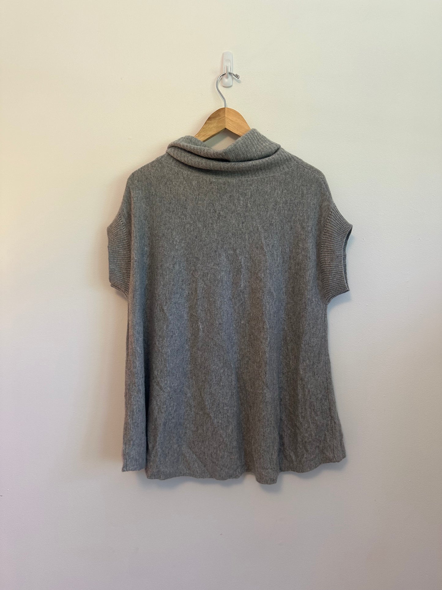Vince Cashmere Cowl Neck Short Sleeve Gray Sweater | Size XS