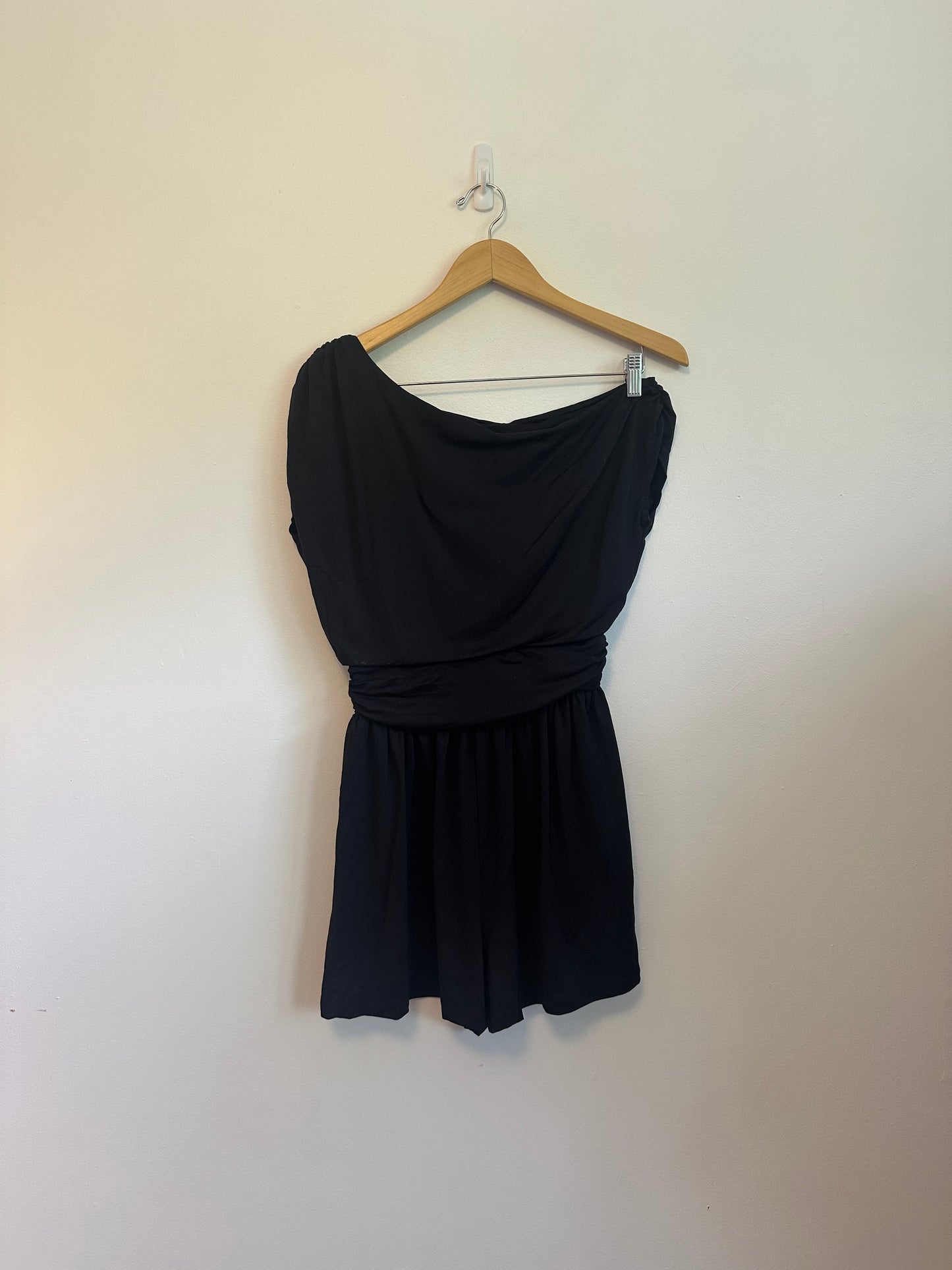 Susana Monaco Off The Shoulder Black Romper | Size Medium