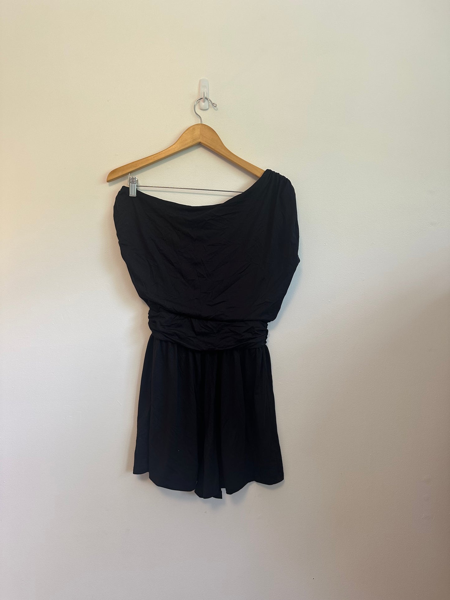 Susana Monaco Off The Shoulder Black Romper | Size Medium