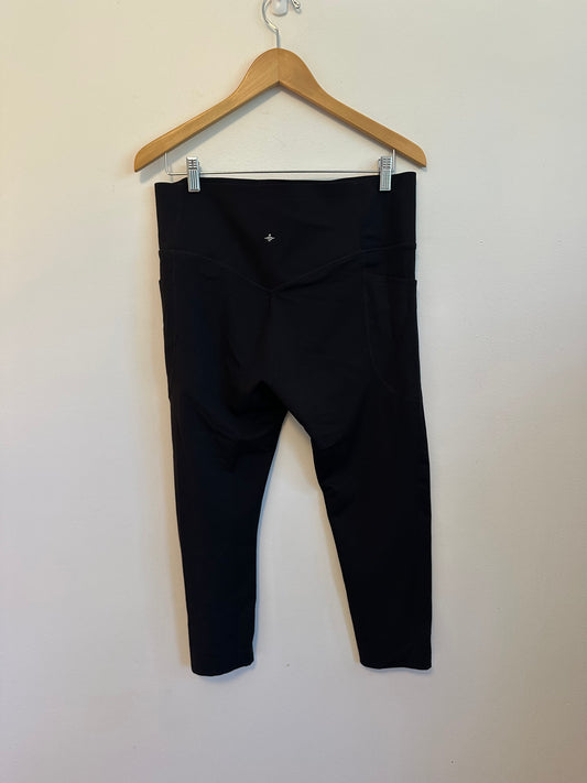 NWT Halara Black High Waisted Cropped Leggings with Pockets | Size XL