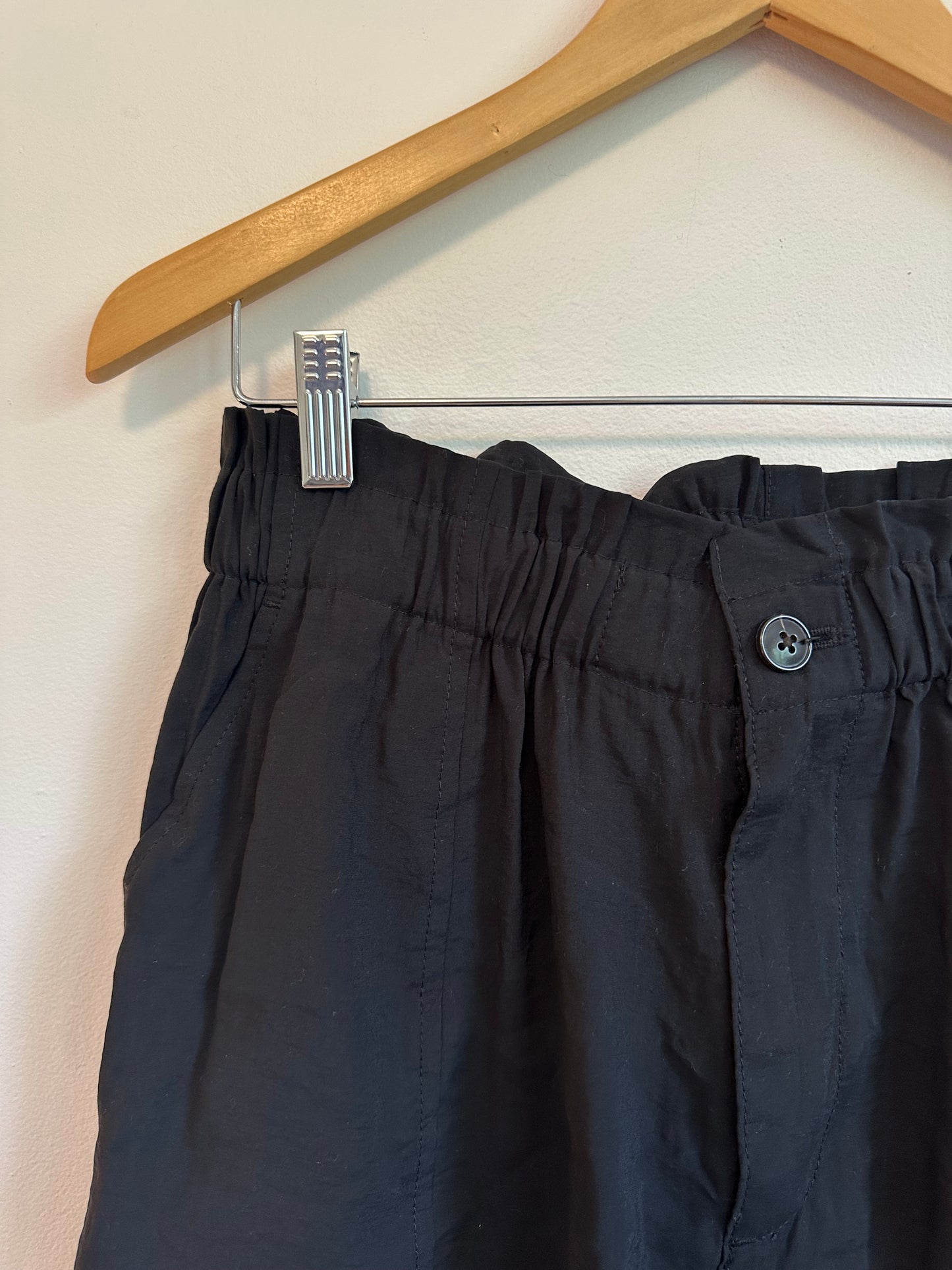 NWT Madwell Paperbag Pull On Shorts in Black | Size Small