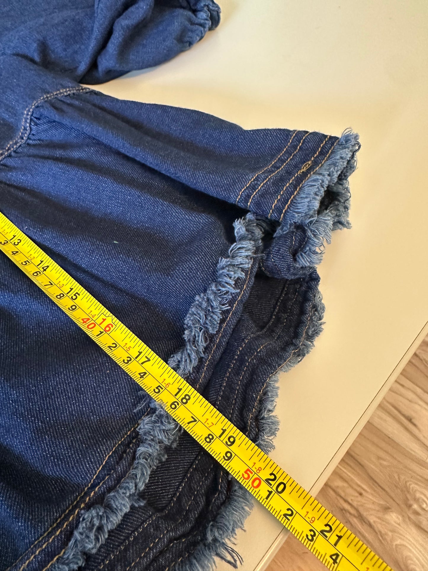 Anthropologie Pilcro Chambray Peasant Blouse in Blue | Size XXS