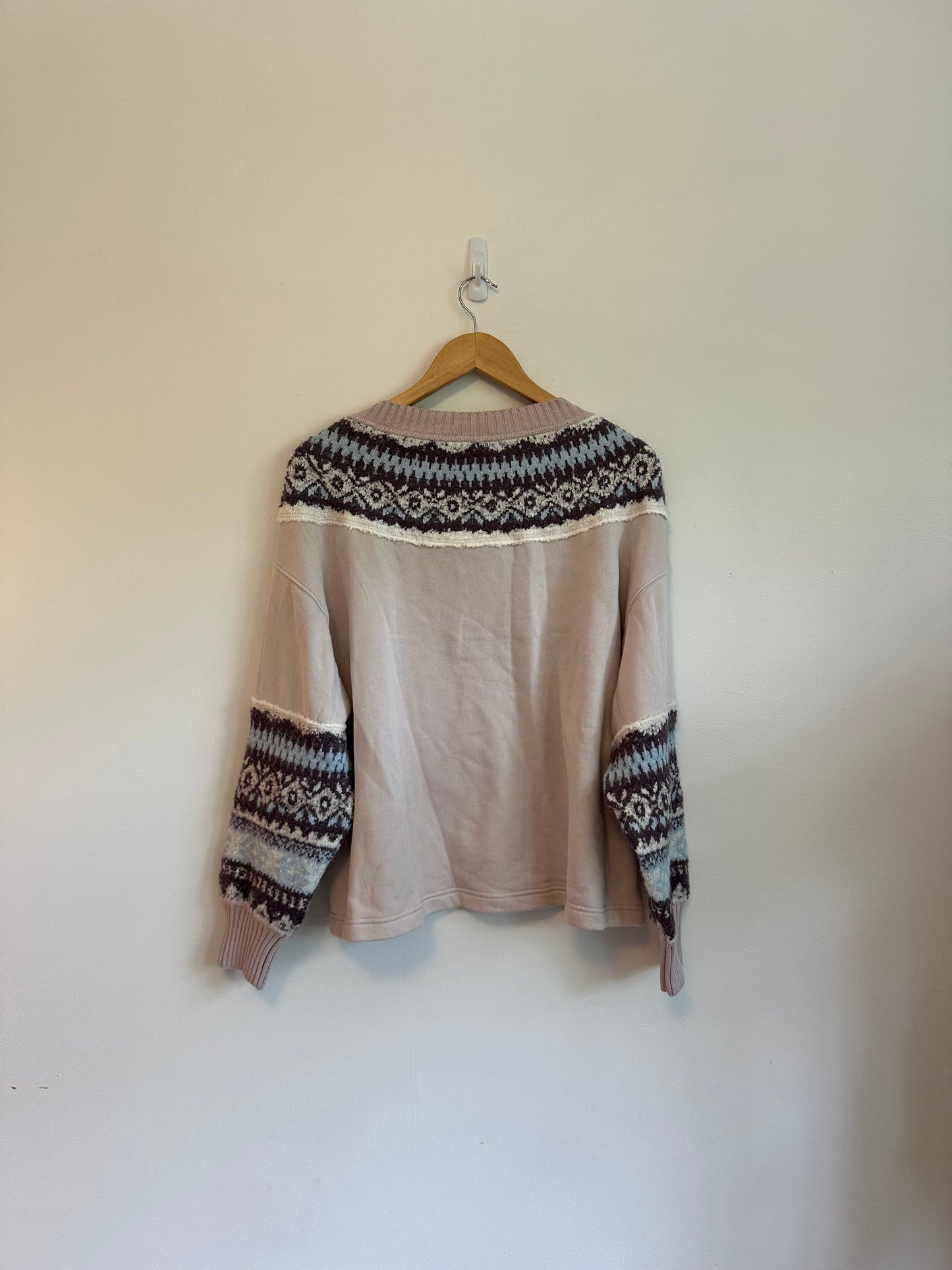 Free People Chilly Sweatshirt in Hushed Violet Combo | Size XS