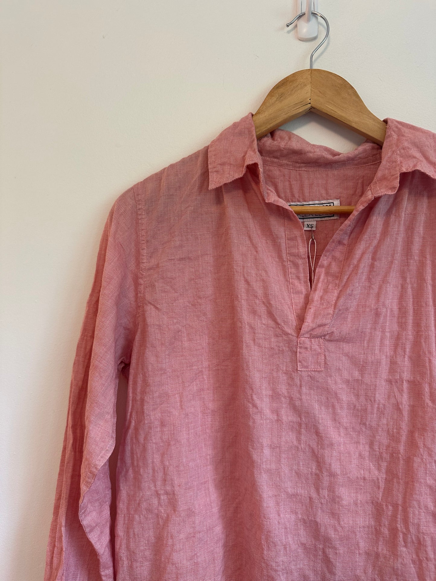 NWT American Colors by Alex Lehr Popover Blouse in Faded Red | Size XS