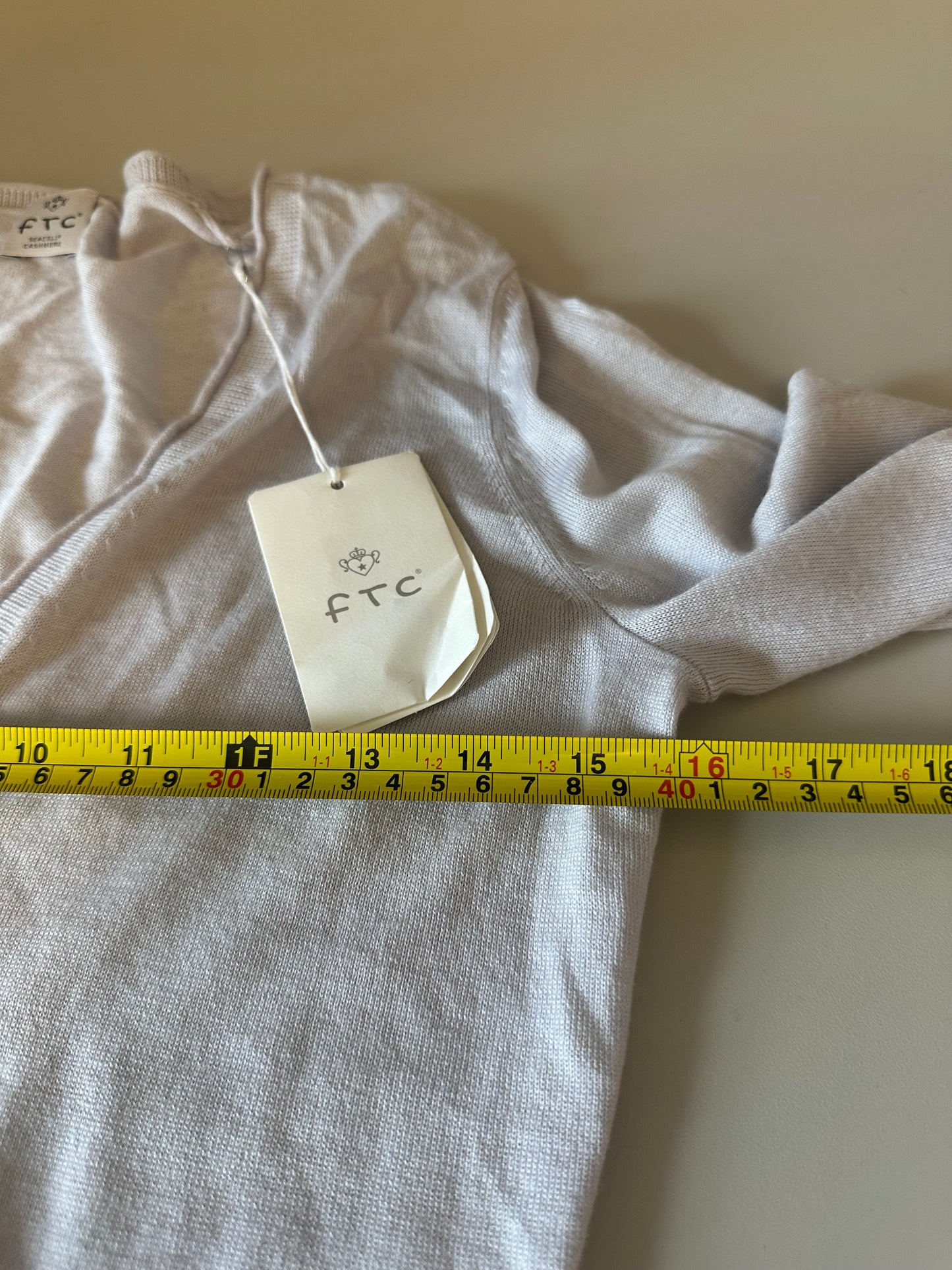 NWT FTC Cashmere Seacell Lightweight Knit Cardigan in Gray | Size XS