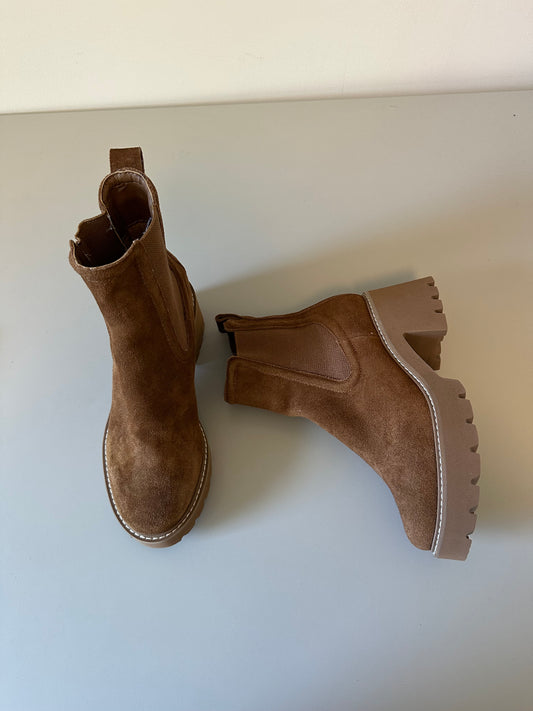New Dolce Vita Hawk H2O Bootie in Chestnut Brown | Size 6