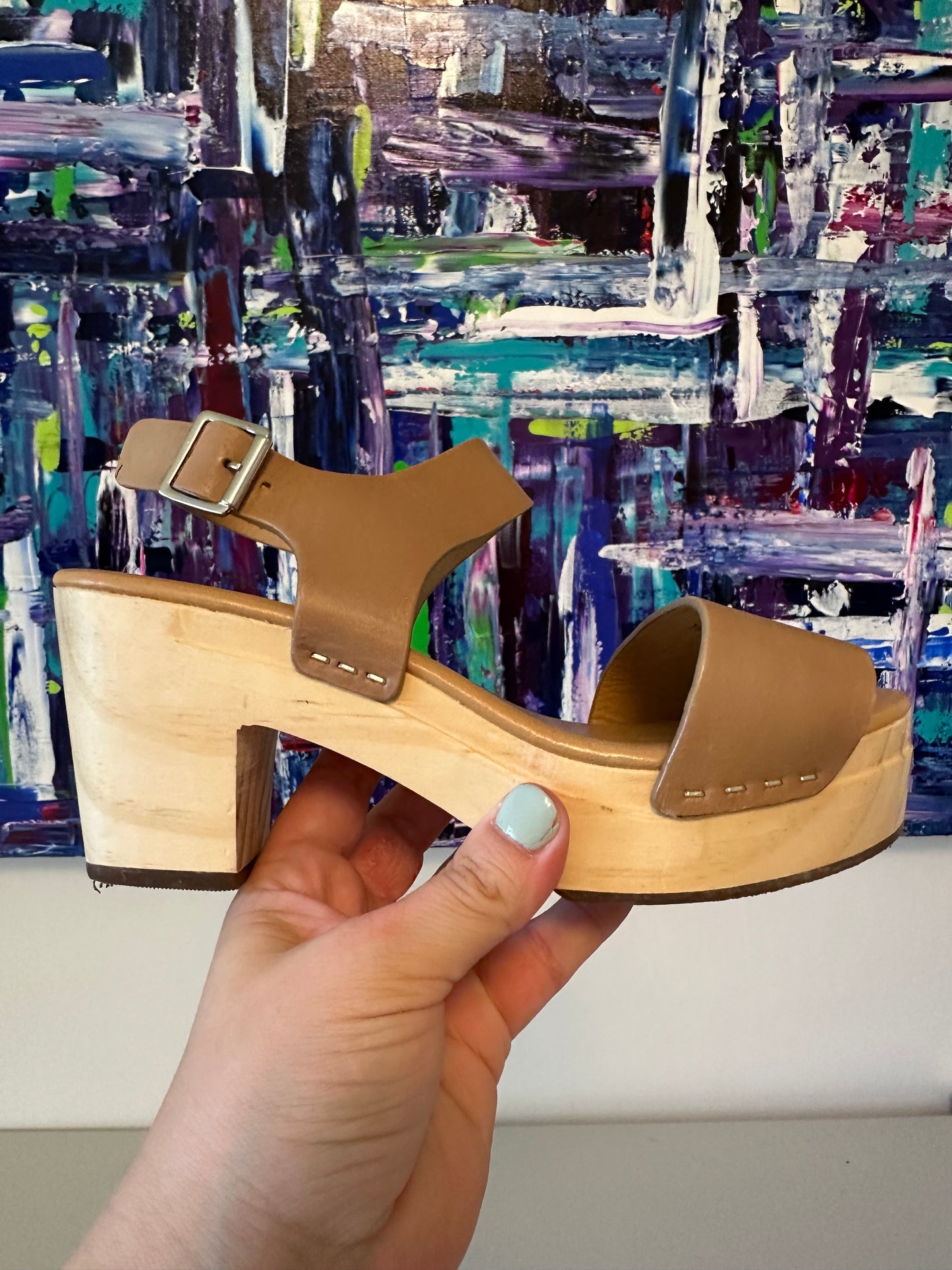 New Nisolo All Day Open Toe Clog in Almond Leather | Size 6.5