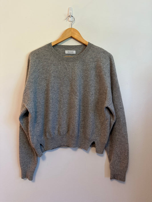 Naadam 100% Cashmere Gray Crewneck Sweater with Side Slits | Size Large