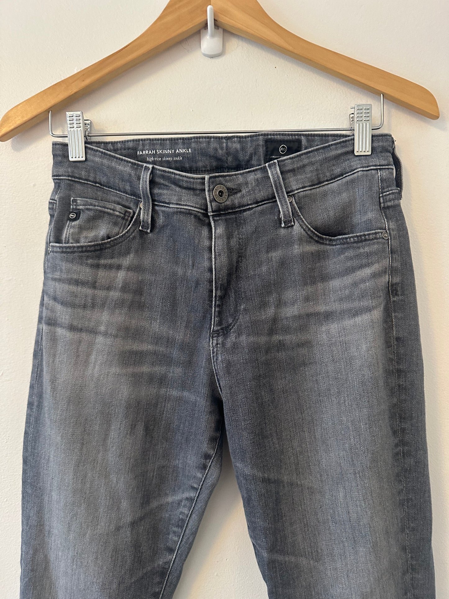 AG Jeans Farrah Skinny Mid-Rise Ankle Jeans in Unpaved Wash | Size 27