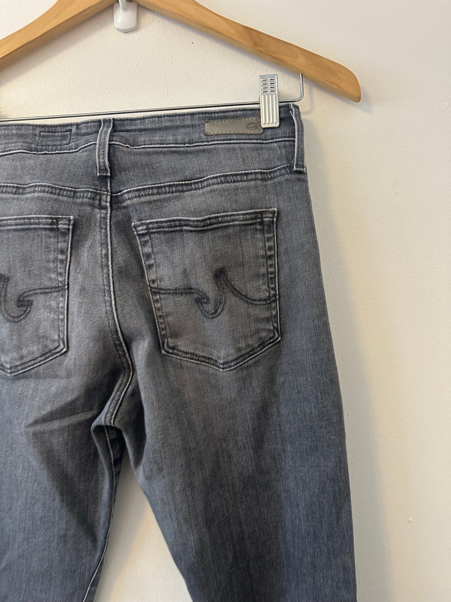 AG Jeans Farrah Skinny Mid-Rise Ankle Jeans in Unpaved Wash | Size 27