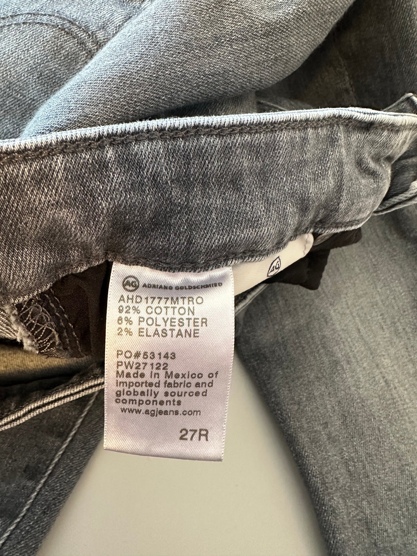 AG Jeans Farrah Skinny Mid-Rise Ankle Jeans in Unpaved Wash | Size 27