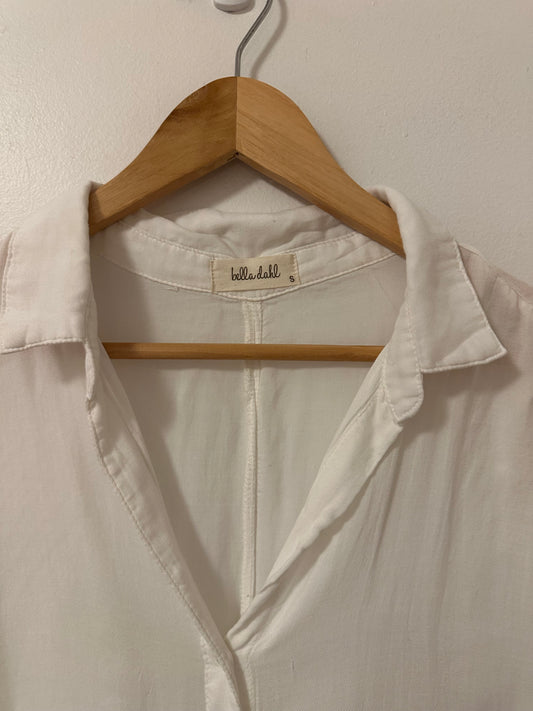 Bella Dahl Sleeveless White Button Down High Low Blouse | Size Small