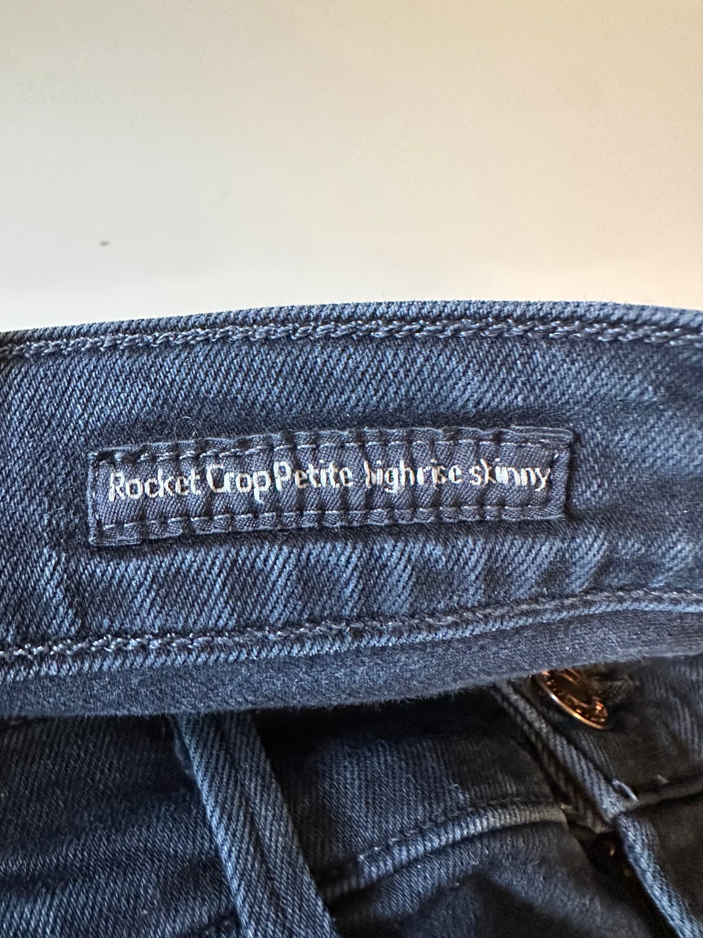 Citizens of Humanity Rocket Crop Petite High Rise Jeans | Size 27
