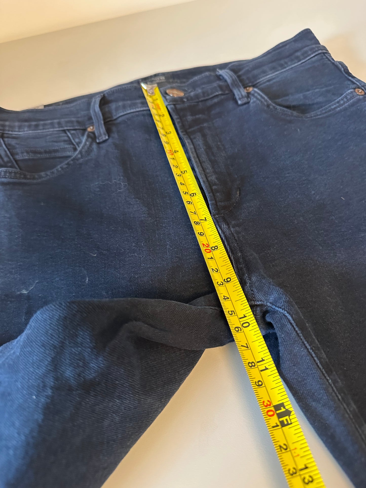 Citizens of Humanity Rocket Crop Petite High Rise Jeans | Size 27