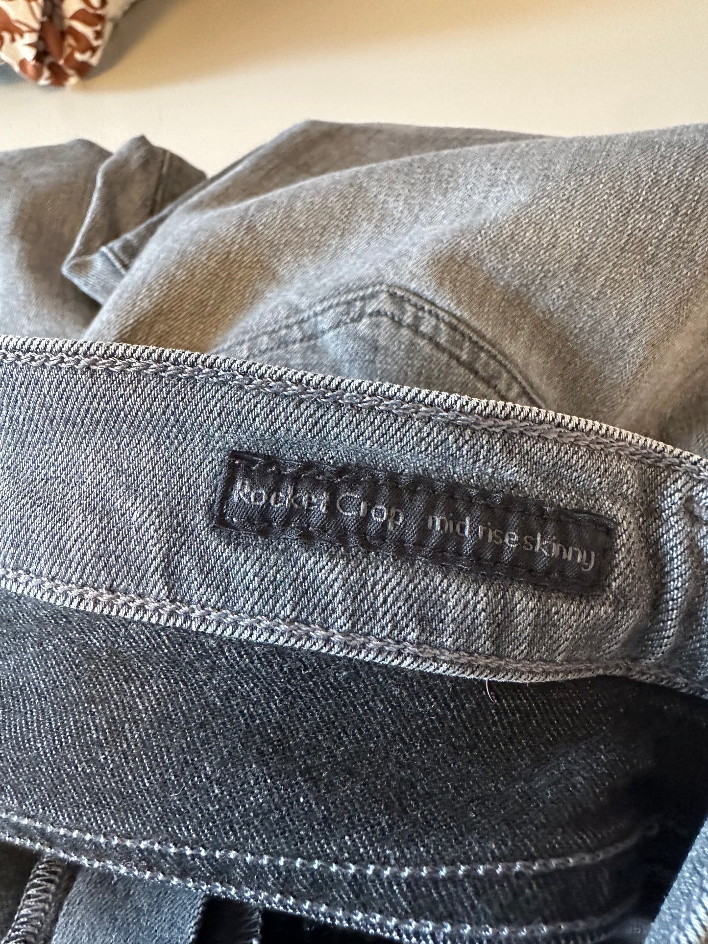 Citizens of Humanity Rocket Crop Mid Rise Skinny Gray Jeans | Size 27