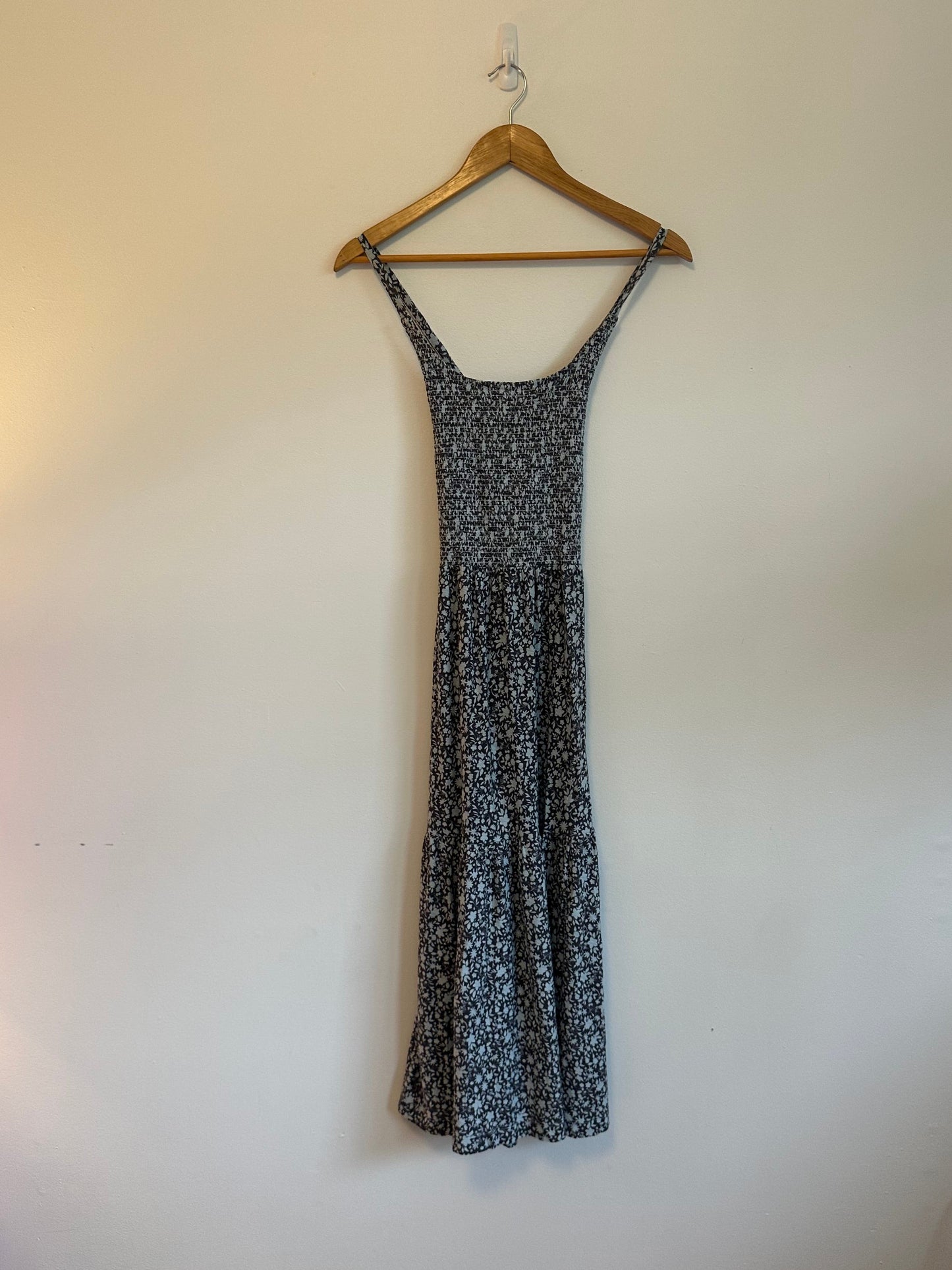 Nation LTD Penelope Cross Back Midi Dress in Bluebell Floral | Size Small