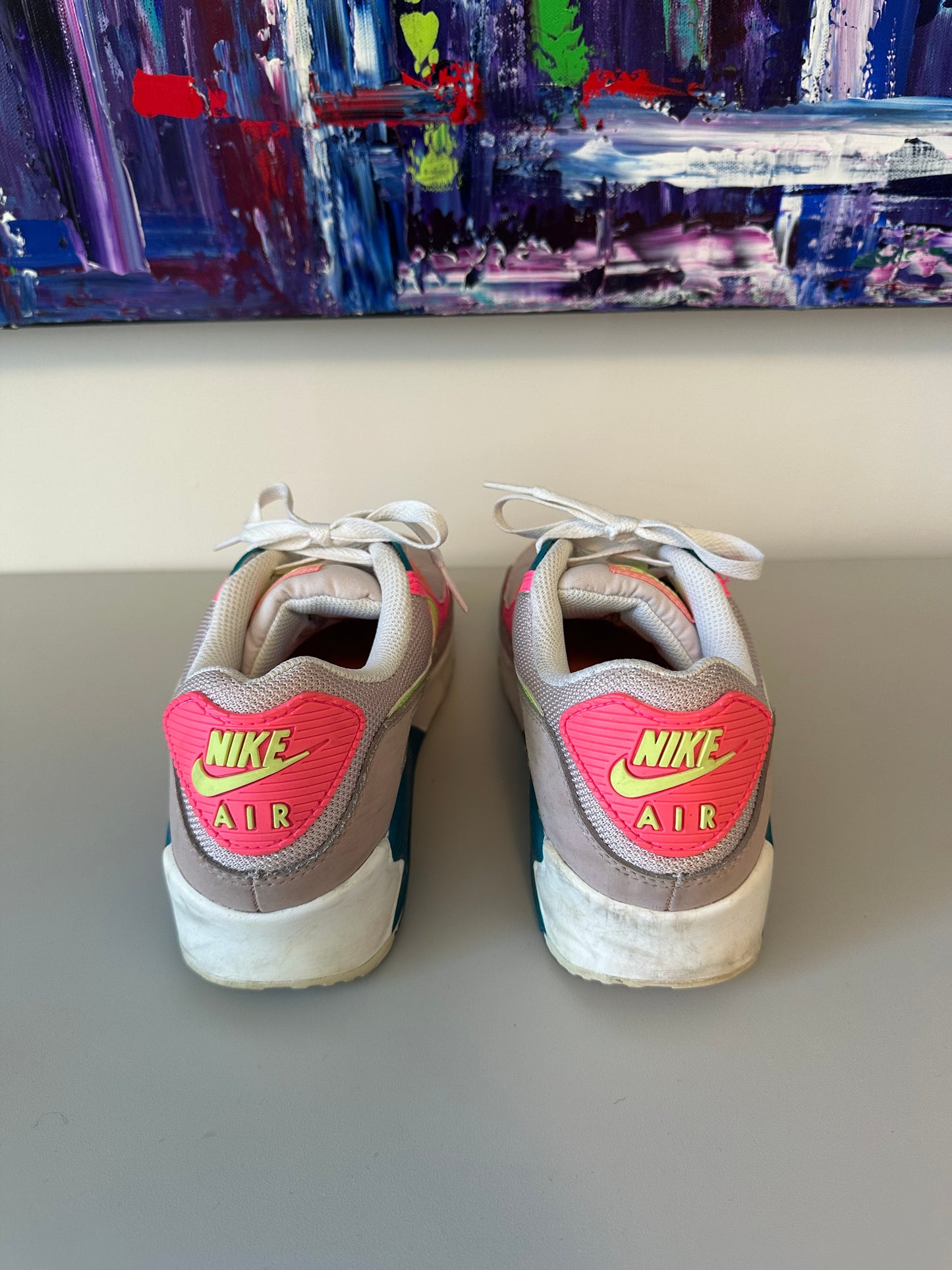 Nike Air Max 90 Highlight Volt Pink Sneakers | Size 9