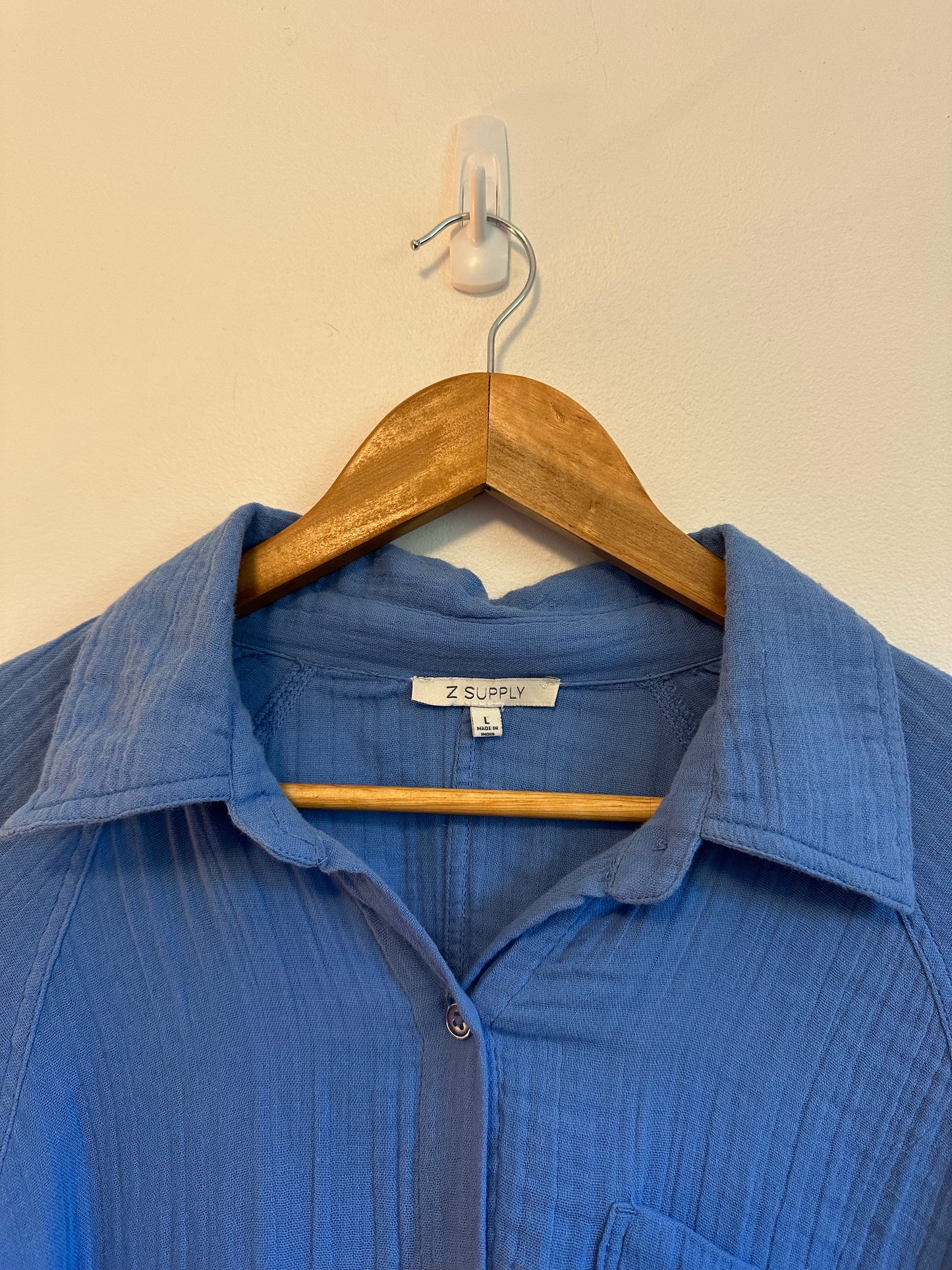 Z Supply Perfect Airy Cotton Gauze Button-Up Top in Blue | Size Large