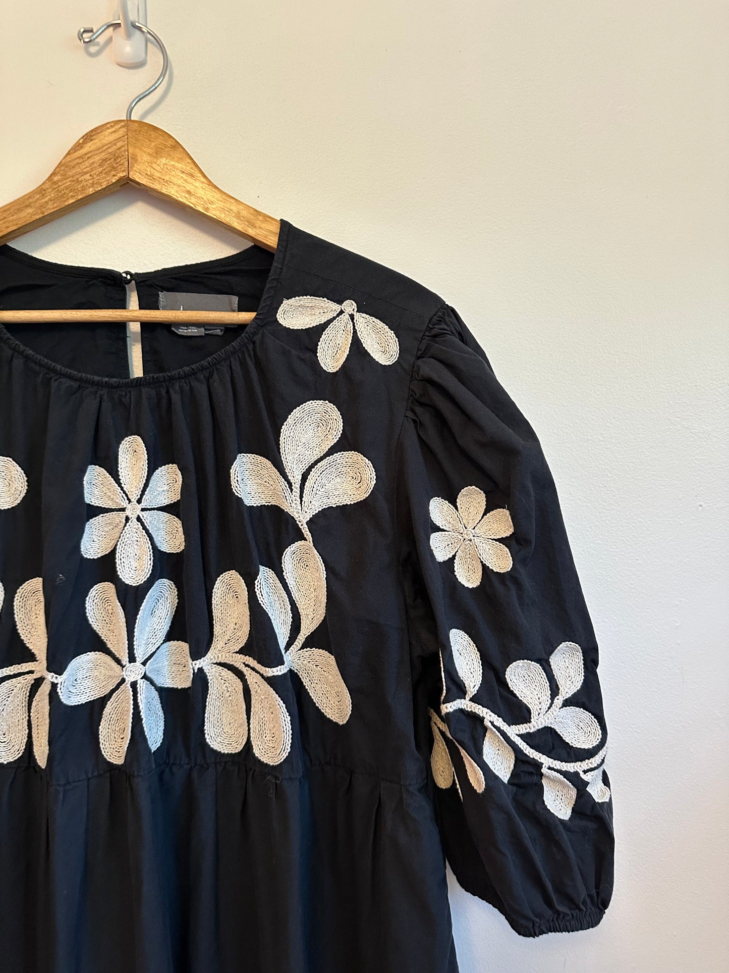 By Anthropologie Embroidered Puff-Sleeve Midi Dress | Size XL
