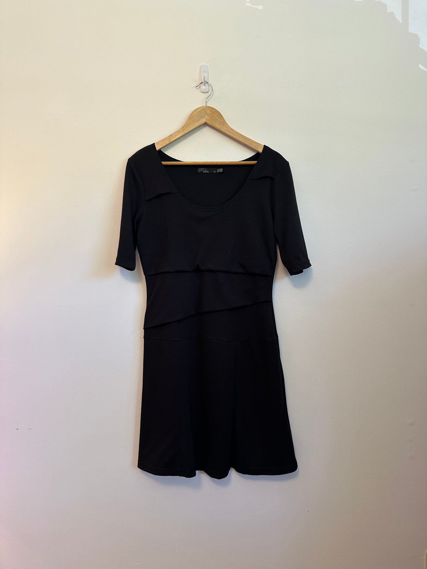 Prana Abilene Knit Wrap Dress in Charcoal Gray | Size Medium