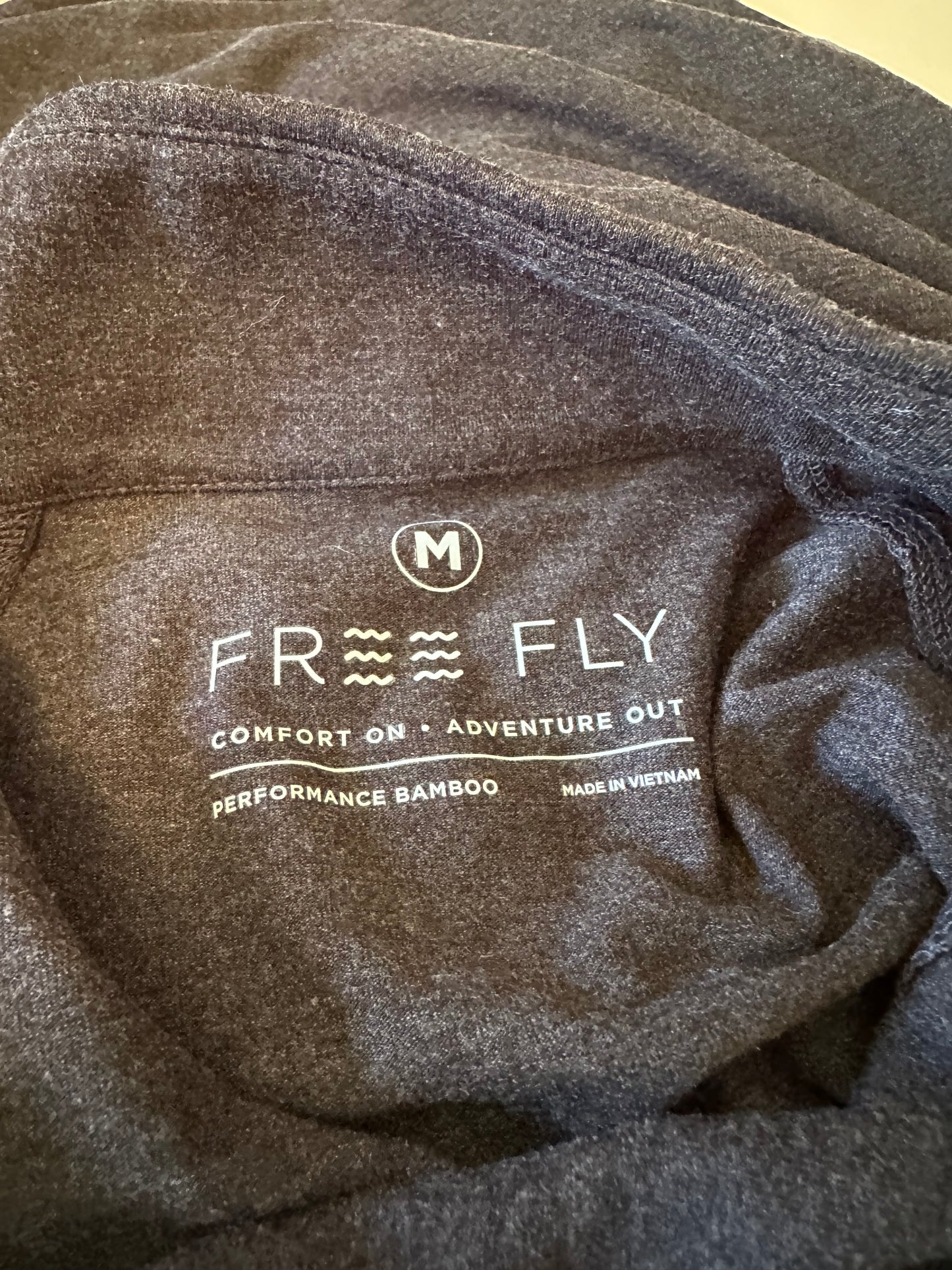NWT Free Fly Bamboo Flex Quarter Zip Pullover in Charcoal Gray | Size Medium