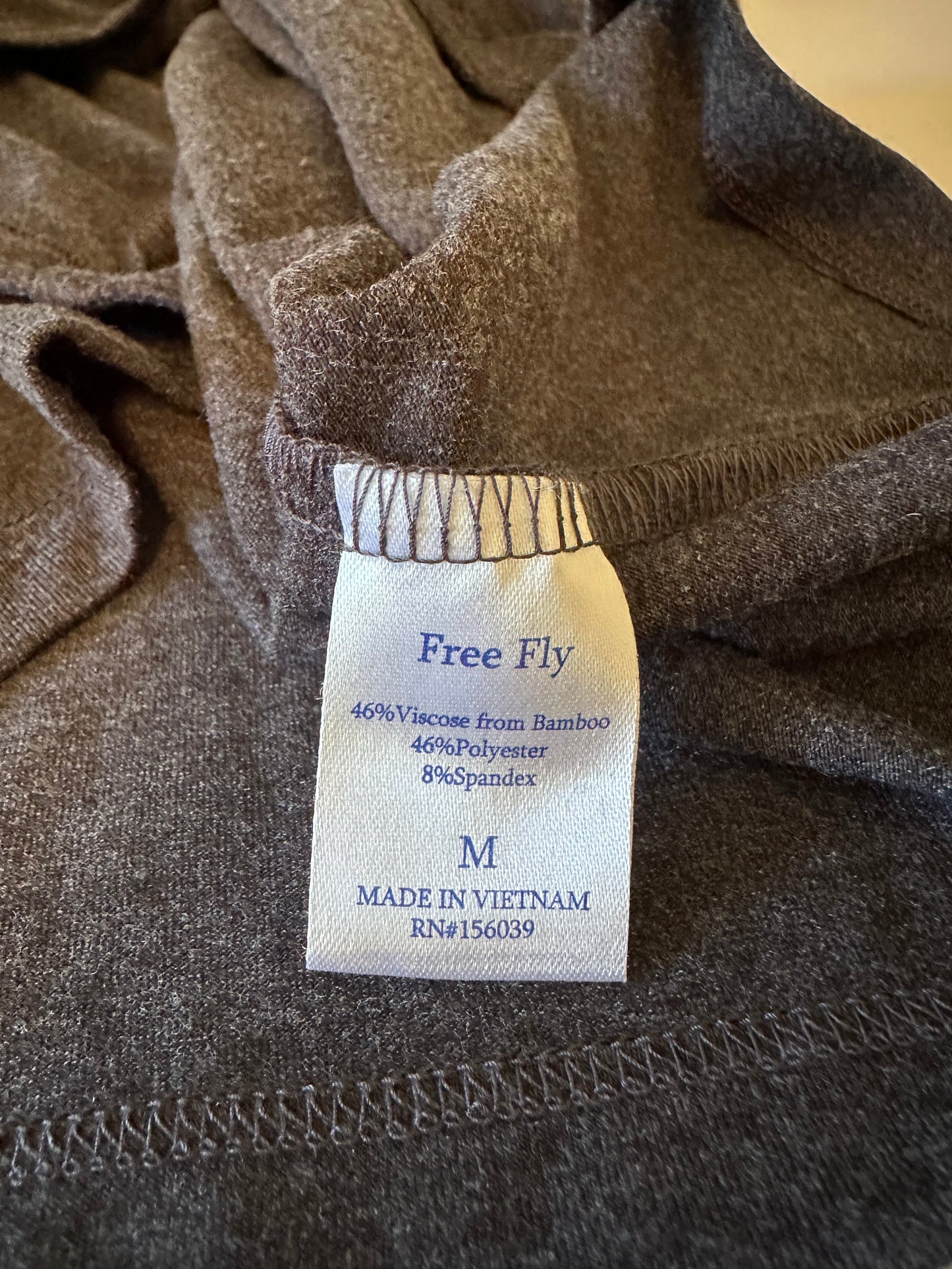 NWT Free Fly Bamboo Flex Quarter Zip Pullover in Charcoal Gray | Size Medium