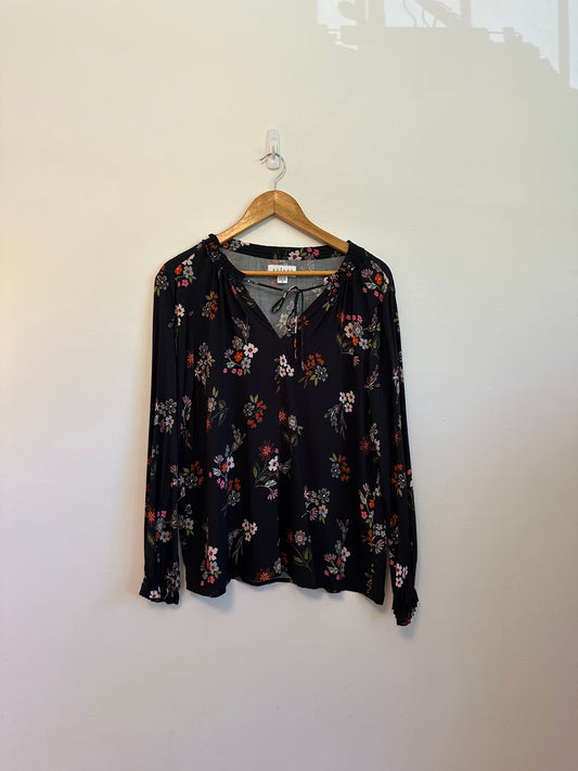 Velvet by Graham and Spencer Floral Long Sleeve Blouse | Size Medium