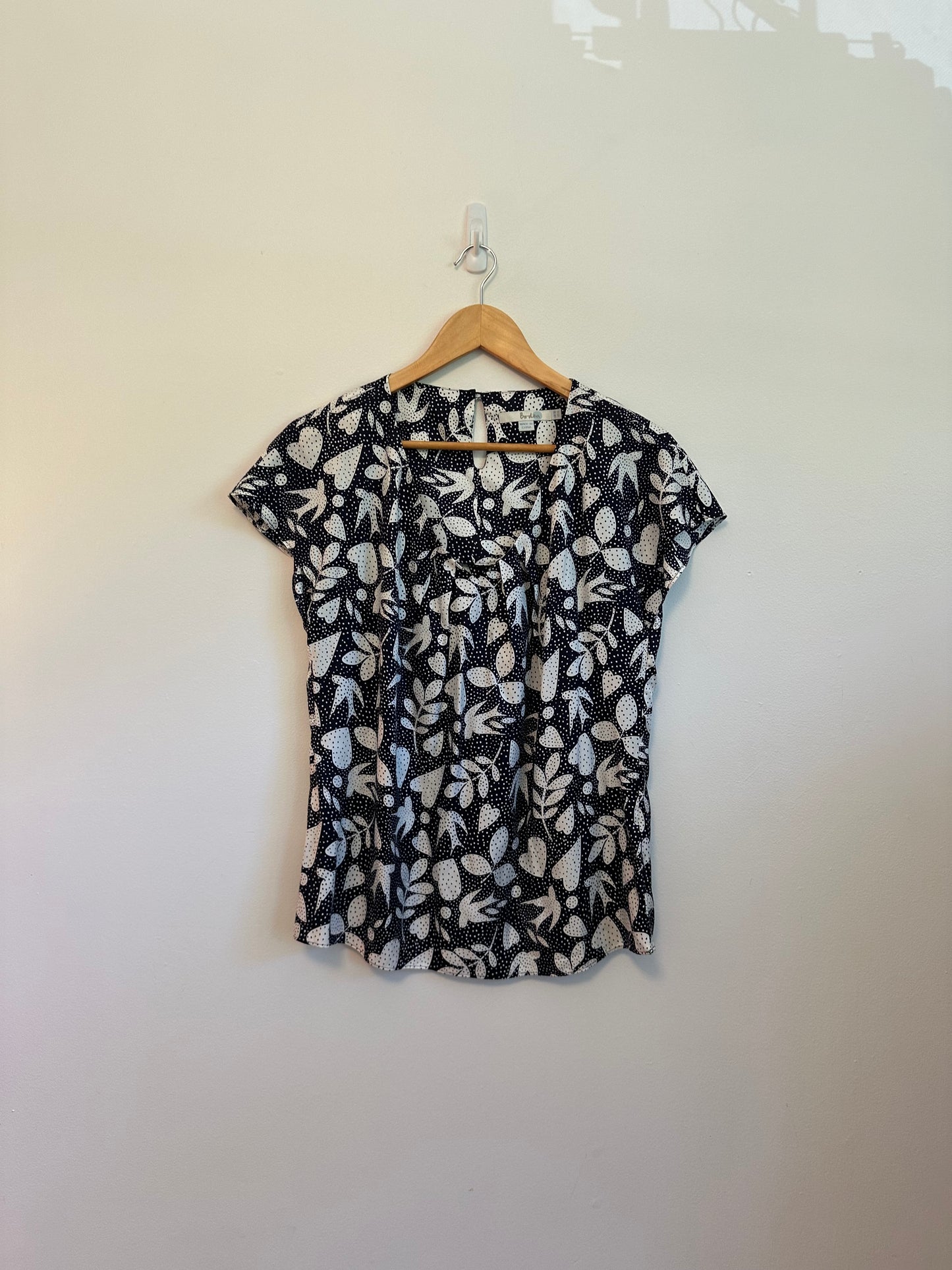 Boden Ravello Silk Blend Navy Patterned Top | Size 6