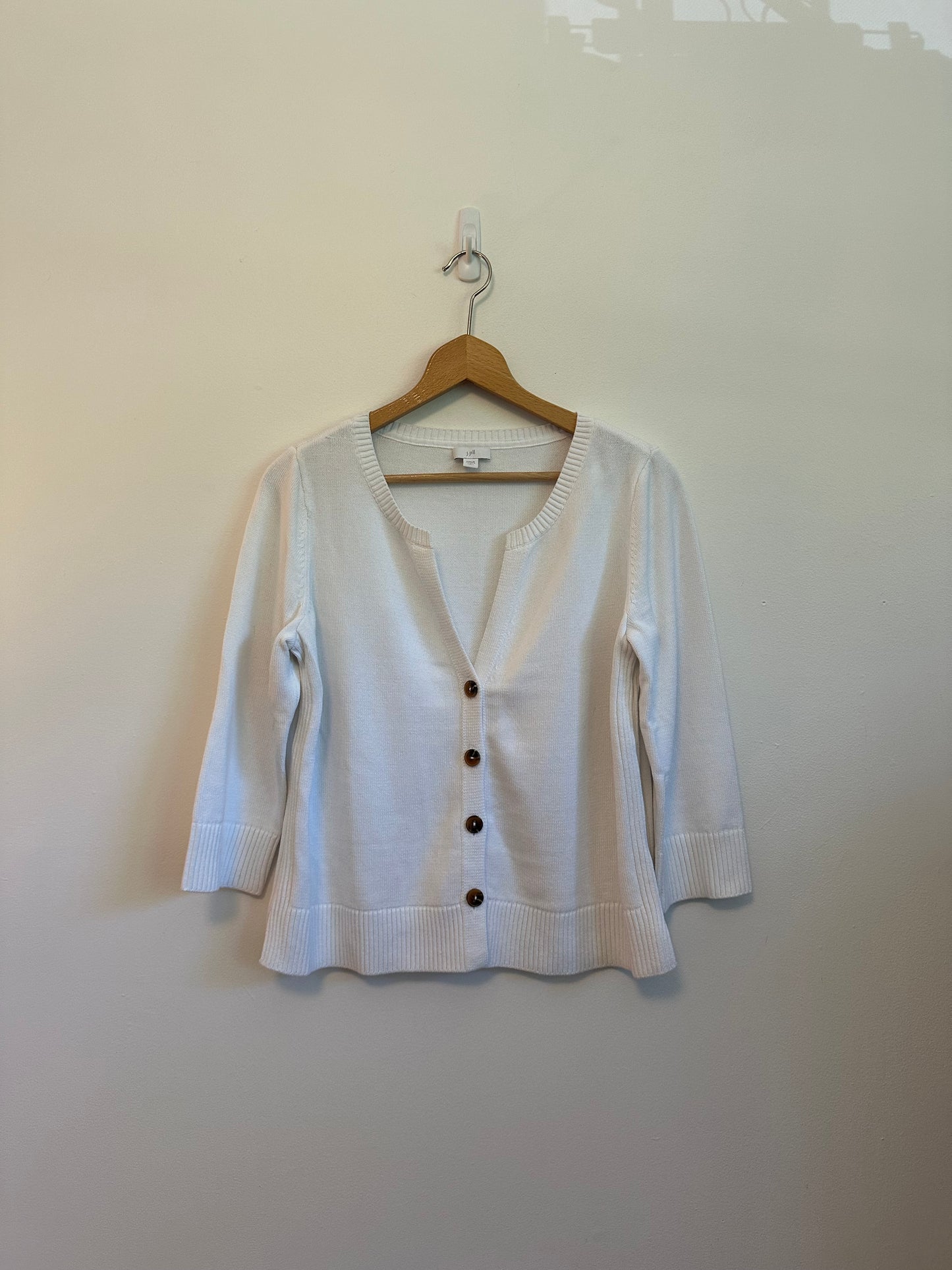 J. Jill Button Front Cardigan in White Cotton | Size Medium Petite