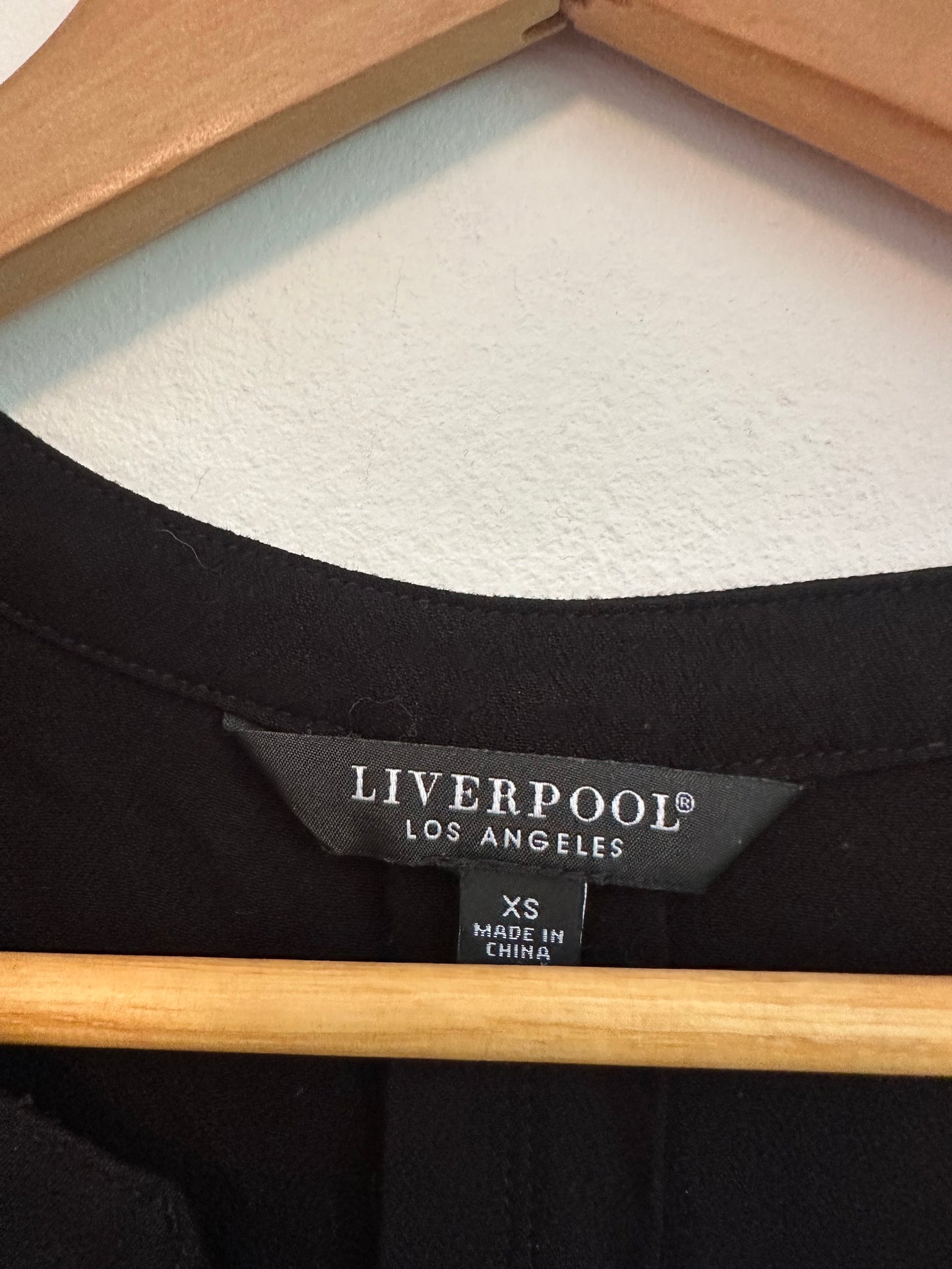 Liverpool Los Angeles Short Sleeve Black T-Shirt Blouse | Size XS