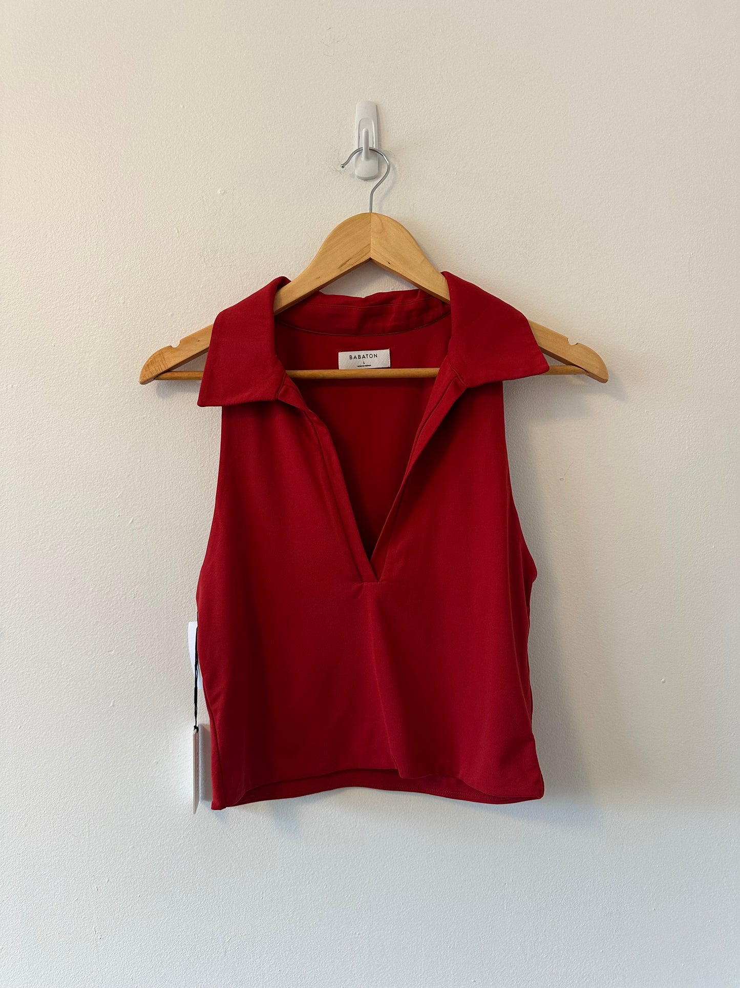 NWT Babaton Red Contour Cropped Polo Shirt | Size Large