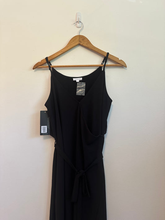 NWT Olivia Grey Black Wrap Dress | Size Medium