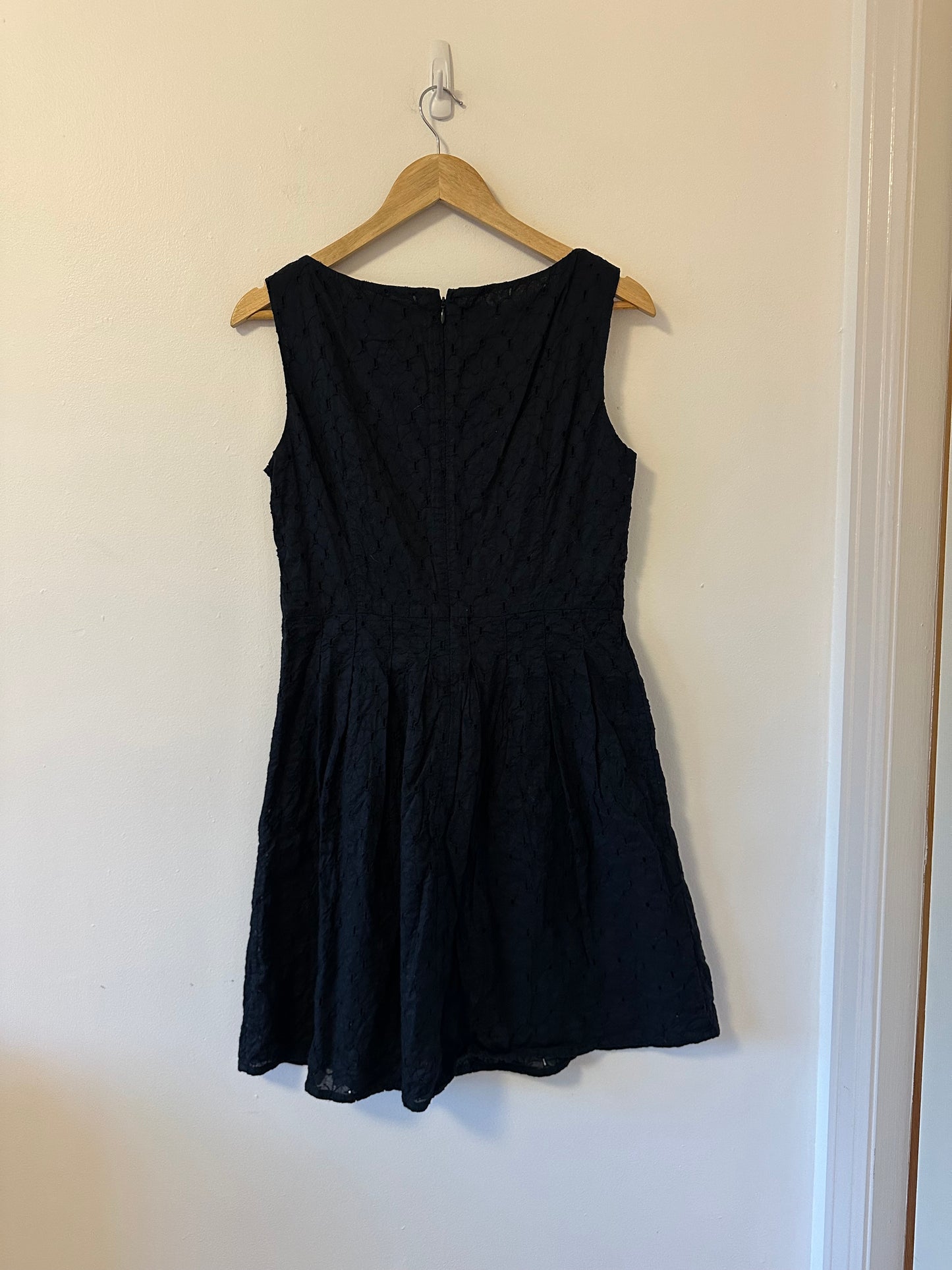 Uniqlo Black Cotton Eyelet Fit and Flare Mini Dress | Size Medium