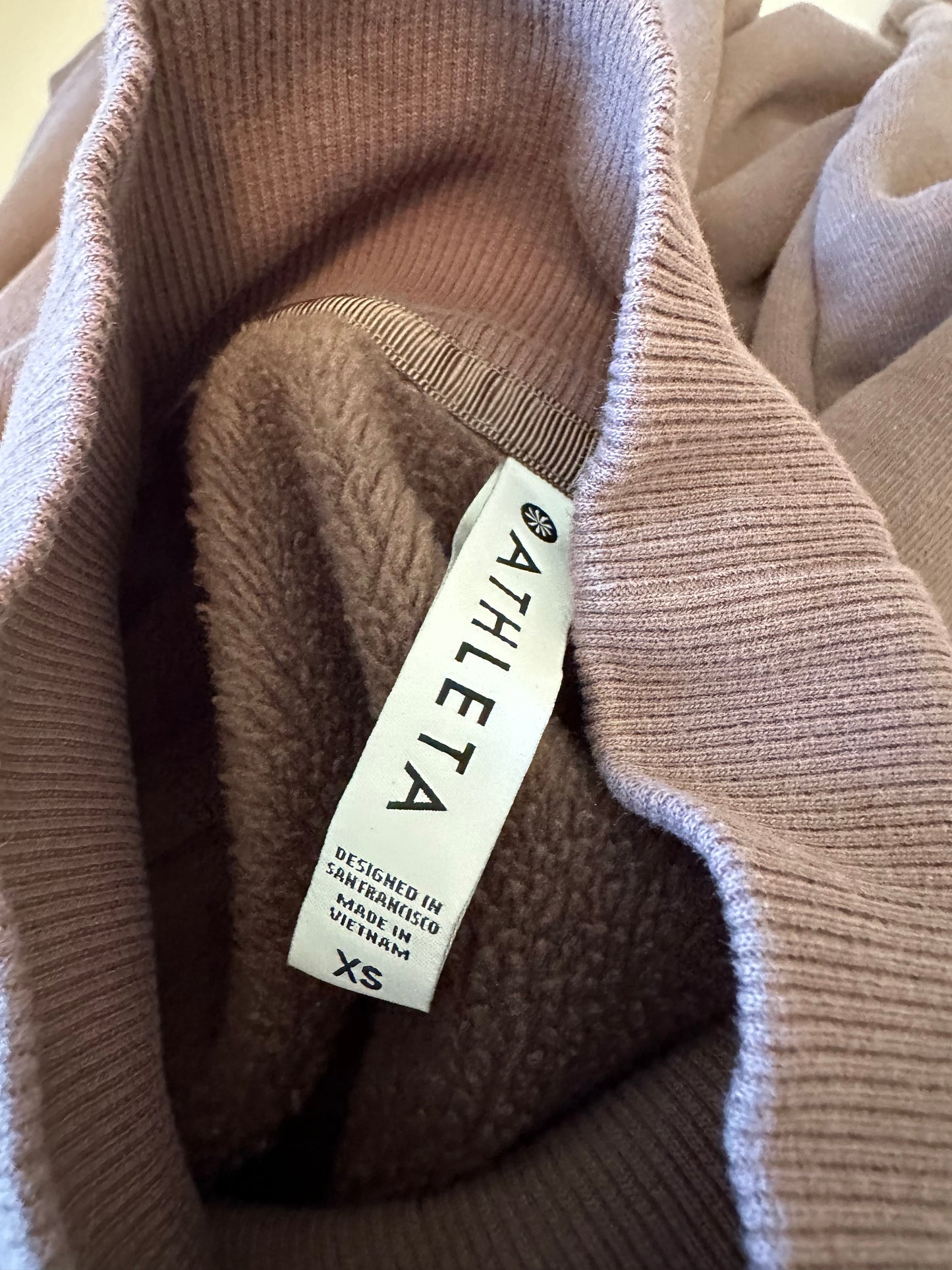 Athleta Cozy Karma Twist Neck Sweatshirt in Brown | Size XS