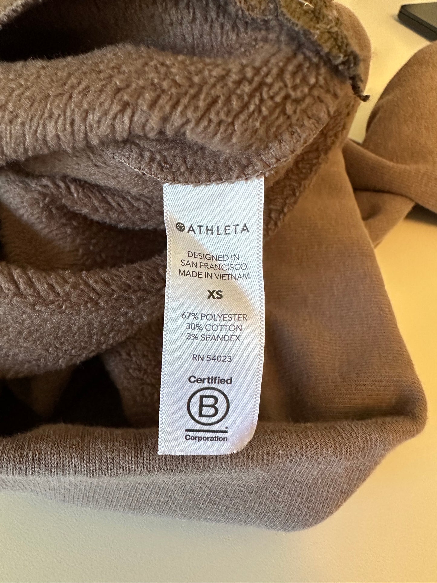 Athleta Cozy Karma Twist Neck Sweatshirt in Brown | Size XS