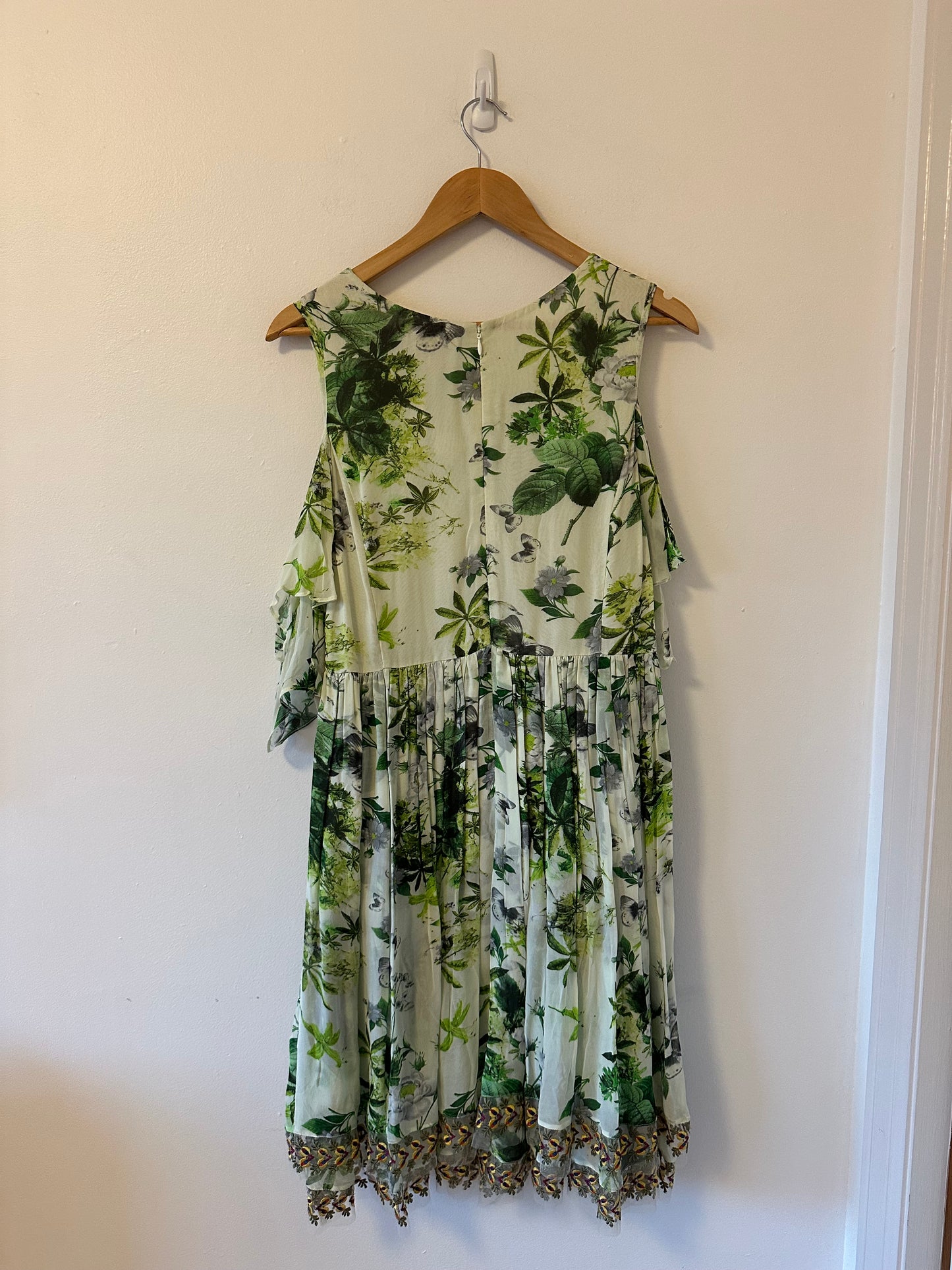 NWT Anthropologie Varun Bahl Petra Ruffled Open-Shoulder Dress | Size 8