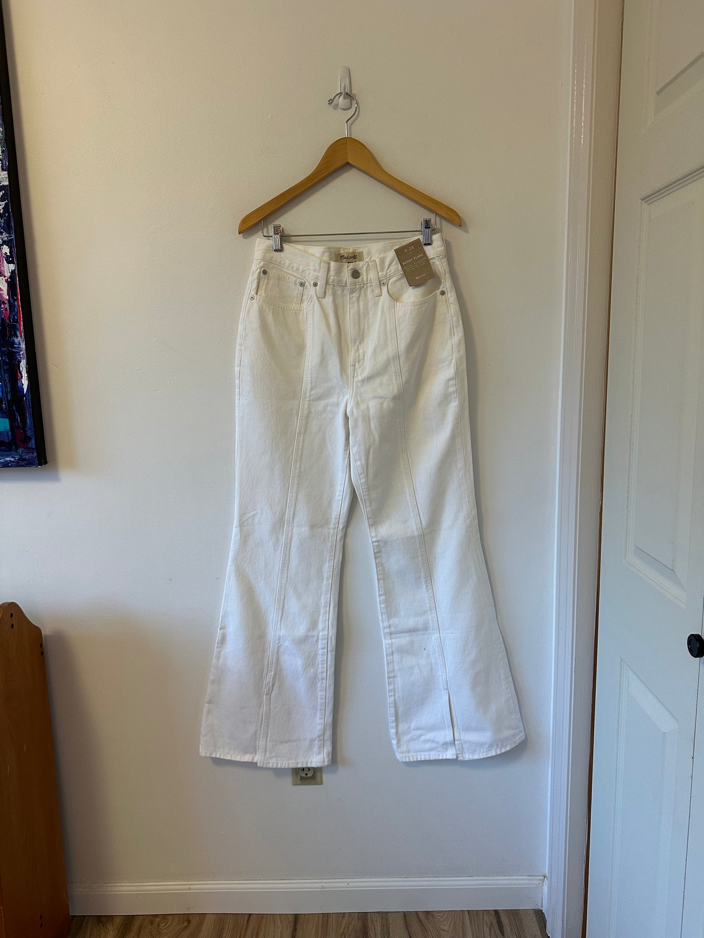 NWT Madewell White Baggy Flare Front Slit Jeans | Size 28