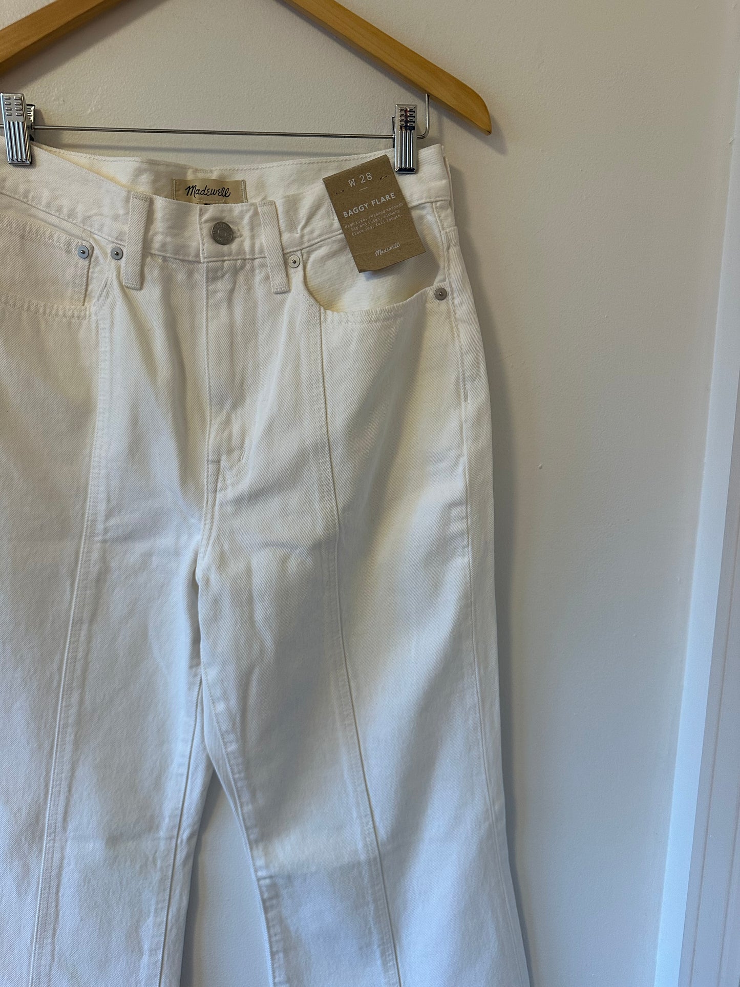 NWT Madewell White Baggy Flare Front Slit Jeans | Size 28
