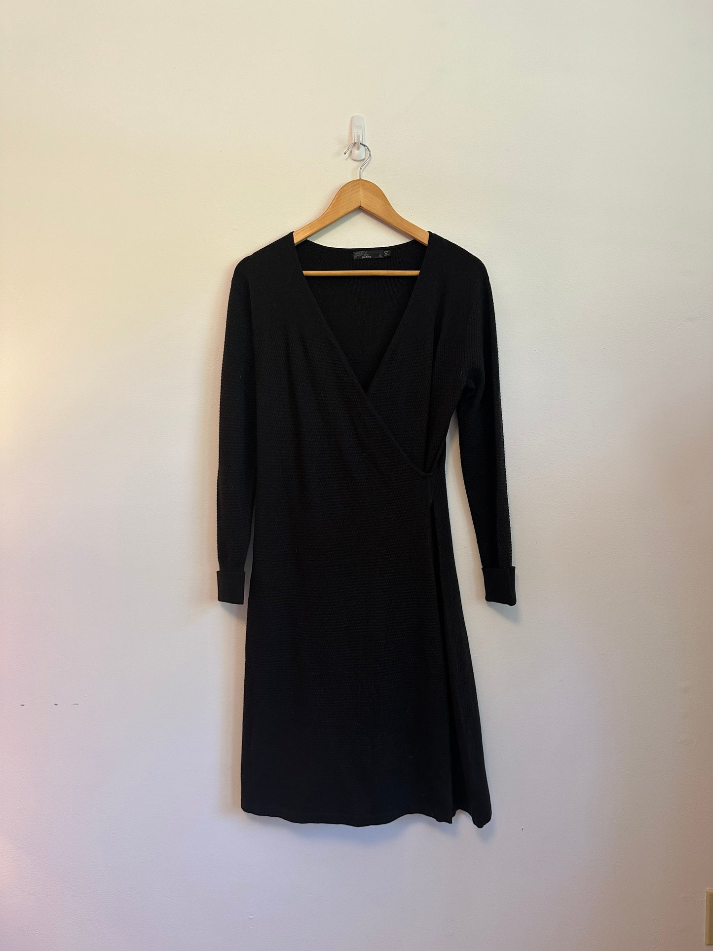 Prana Bryce Bluff Dress in Charcoal Gray Knit | Size Small