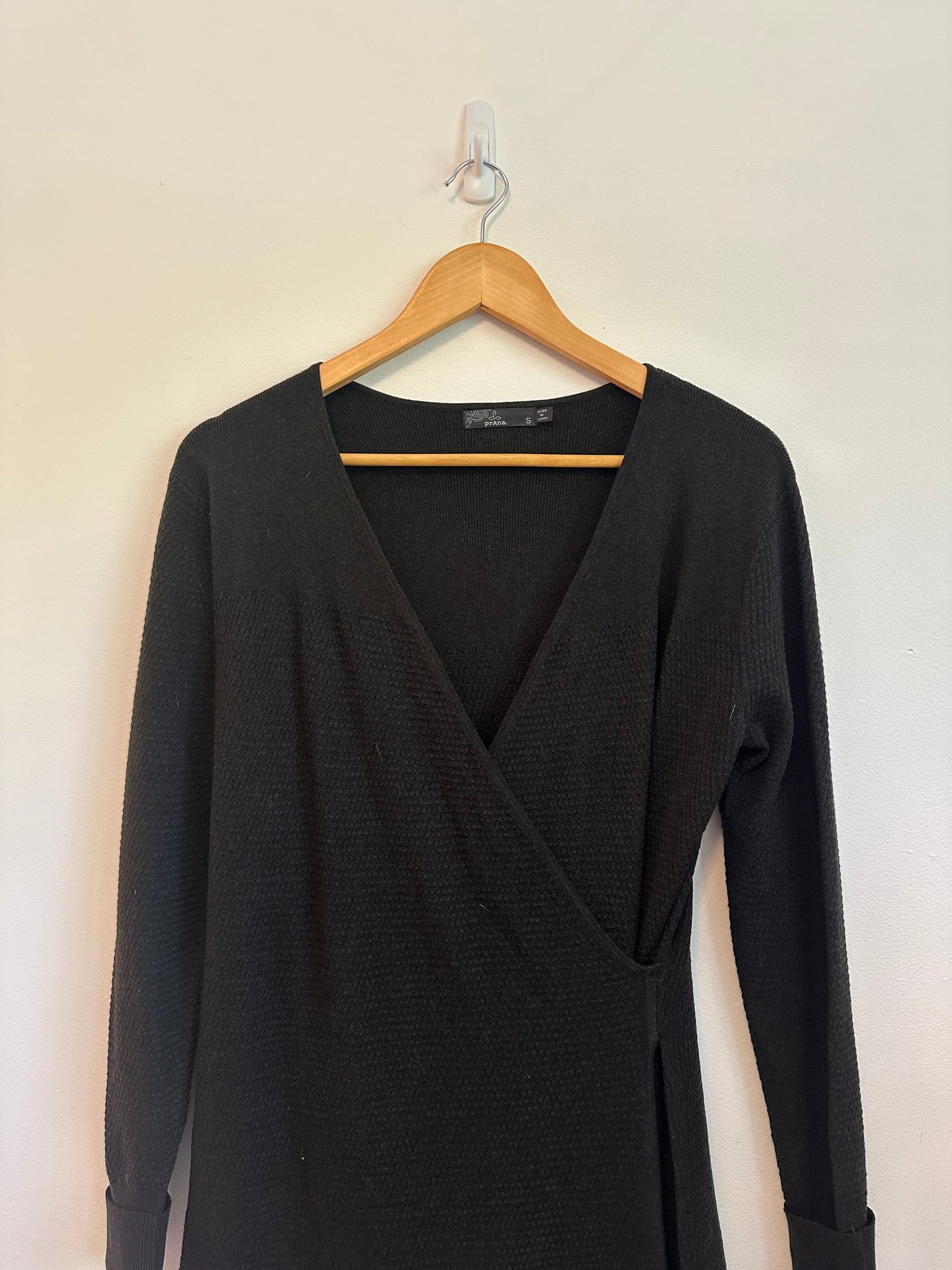 Prana Bryce Bluff Dress in Charcoal Gray Knit | Size Small