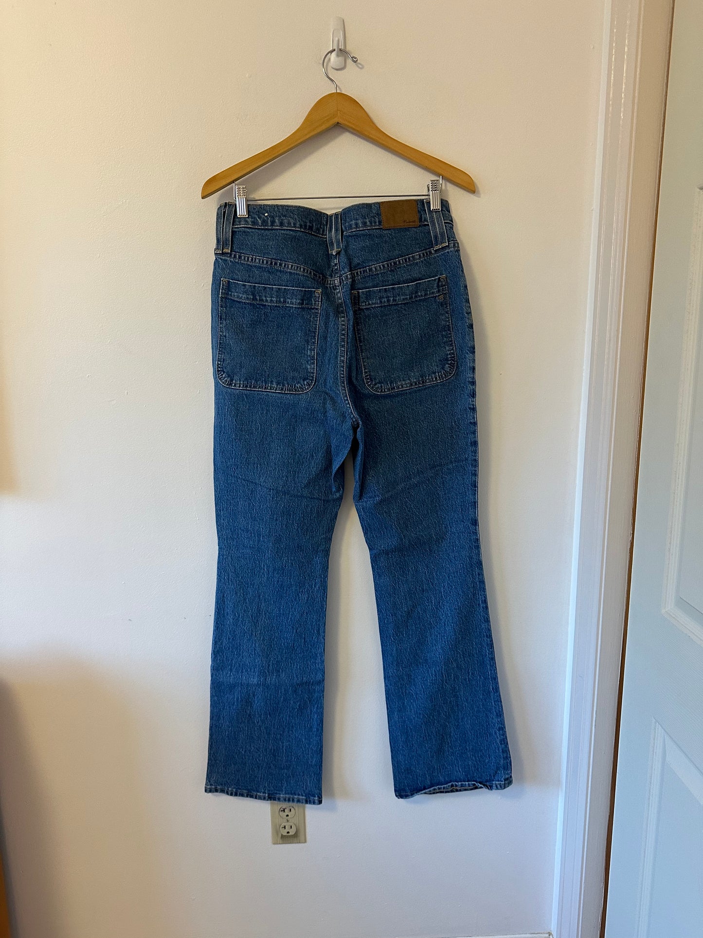 Madewell The Perfect Vintage Flare Patch Pocket Jeans | Size 30