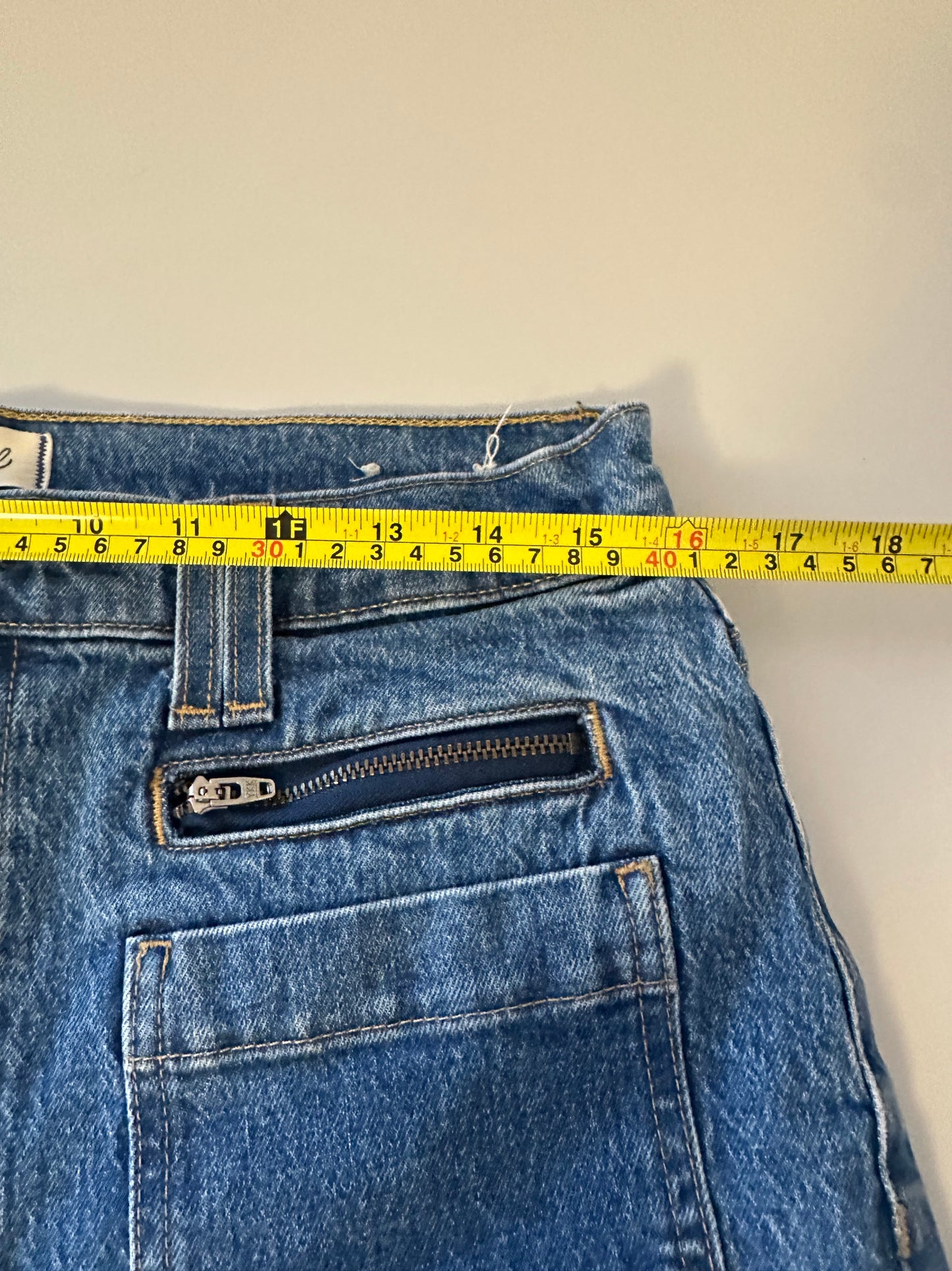Madewell The Perfect Vintage Flare Patch Pocket Jeans | Size 30