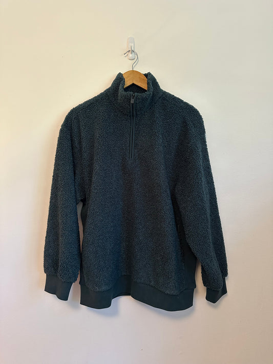 Athleta Sherpa Fleece Quarter Zip Pullover in Forest Green | Size Medium