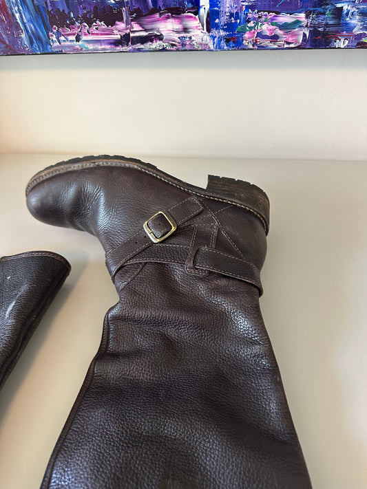 L. L. Bean Tall Brown Leather Zip Up Boots | Size 7.5