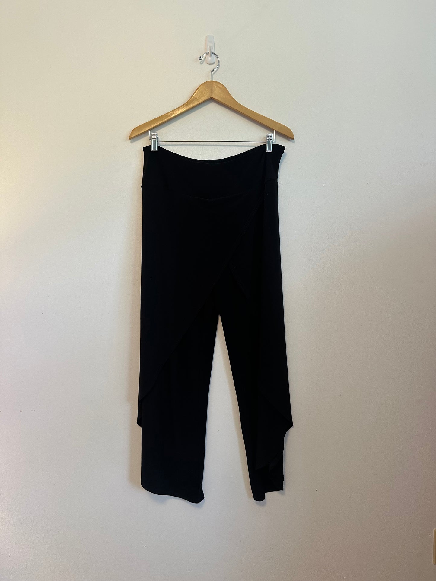 Joseph Ribkoff Black Classic Overlay Pant | Size 12