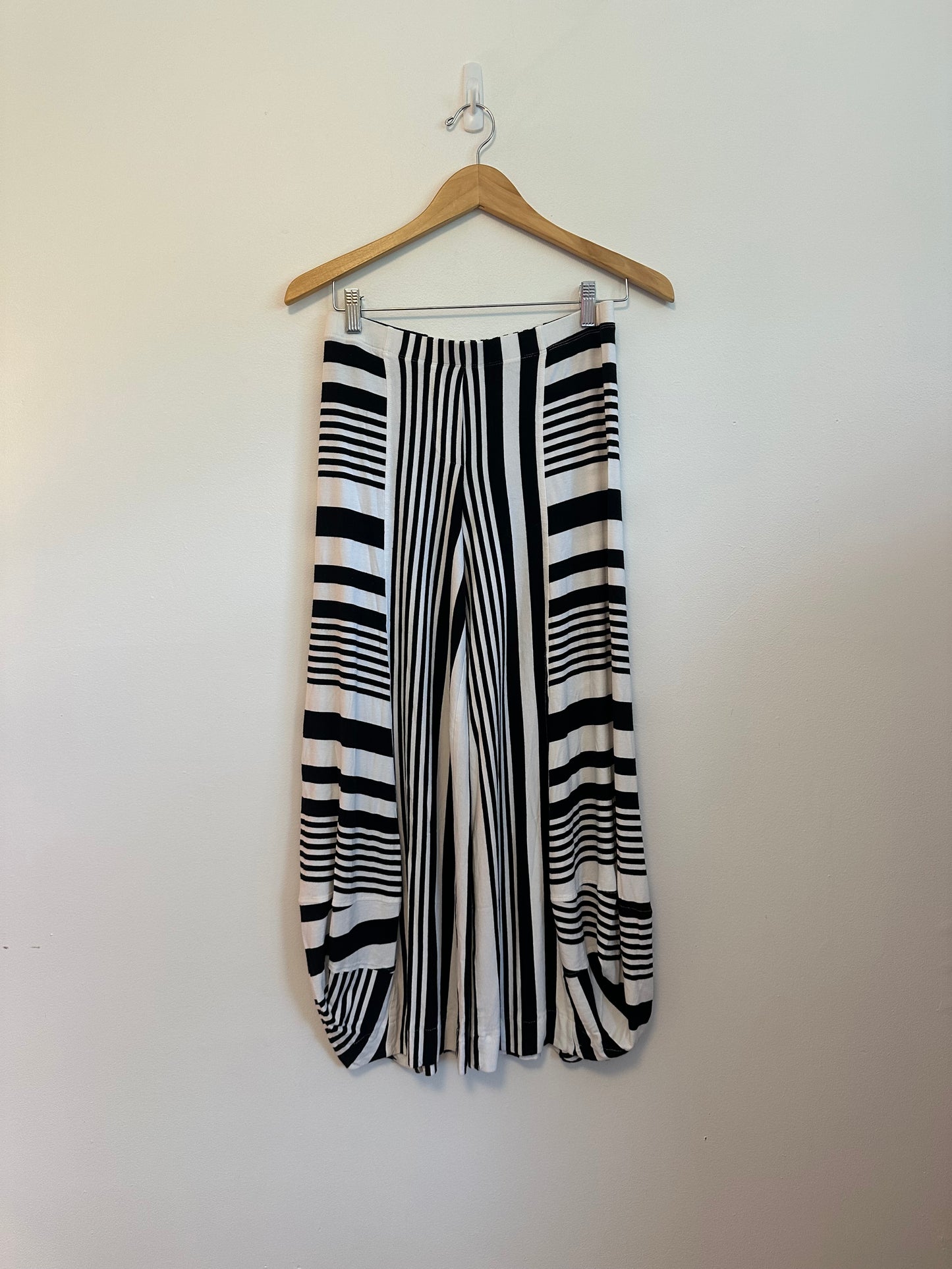 Alembika Black and White Stripe Pull On Trousers | Size Medium
