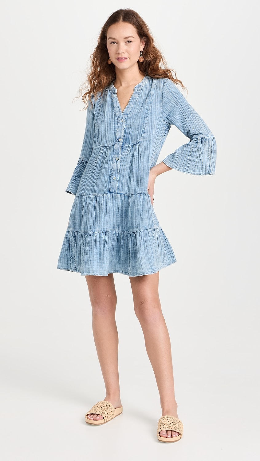 Faherty Dream Kasey Dress in Light Indigo Wash | Size Small